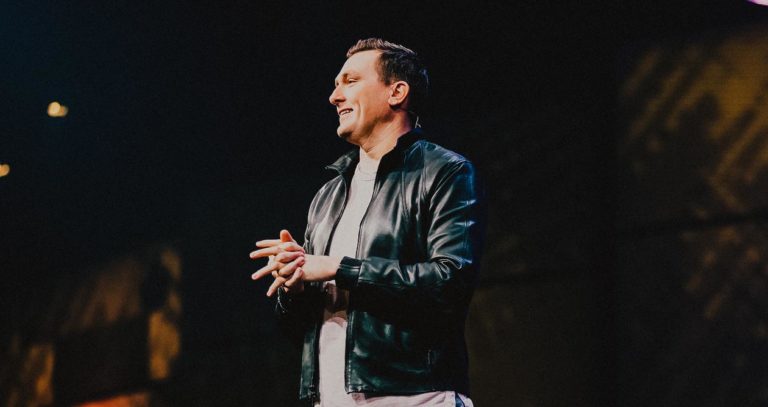 The Thrill of Hope | Prepare Him Room